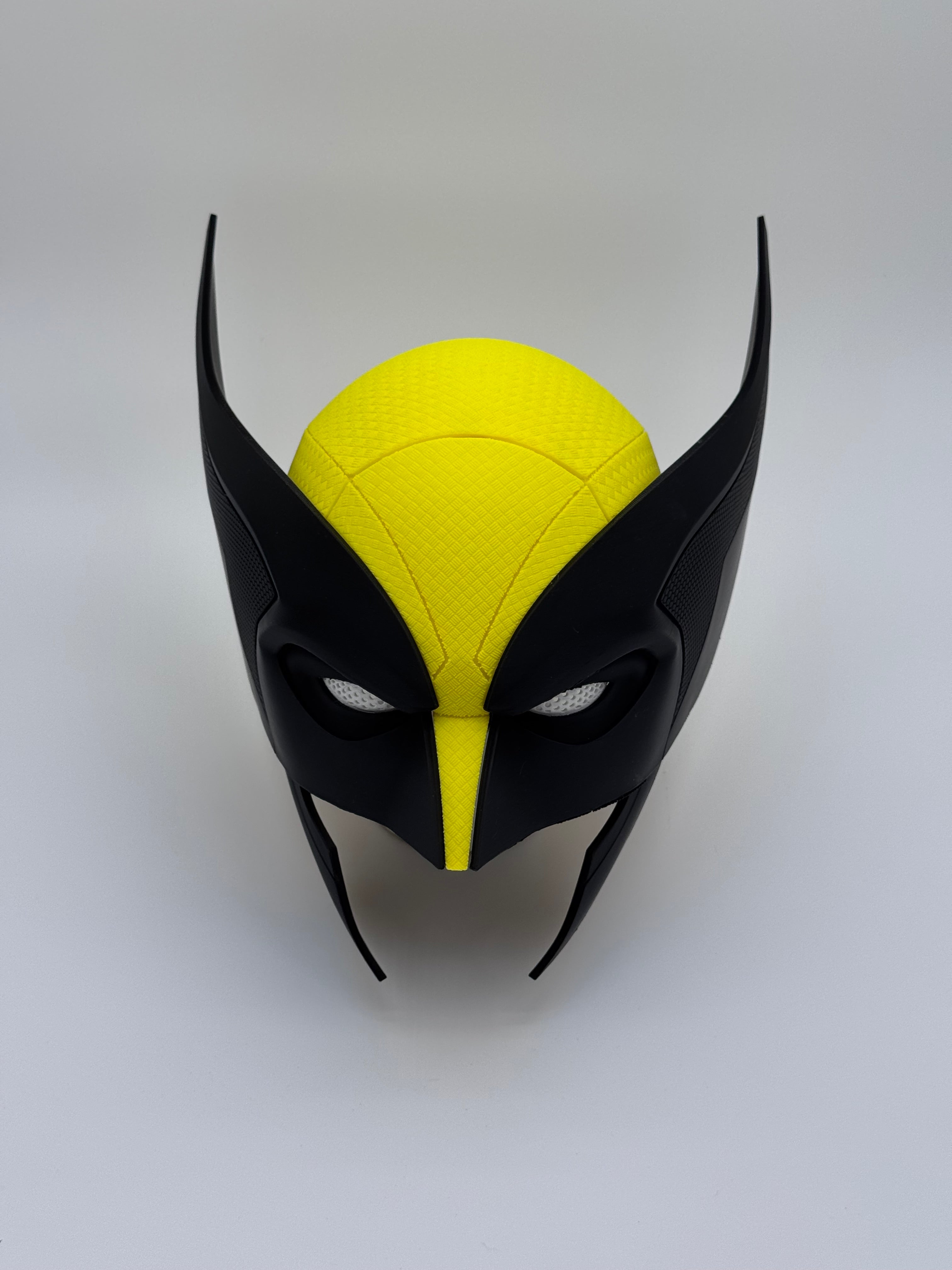 Wolverine snap on cosplay or collectible mask