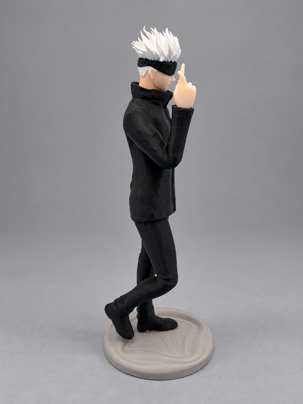 Satoru Gojo figure side view