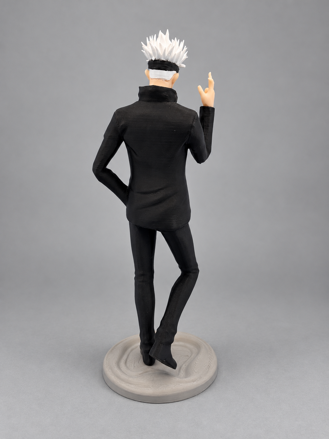 Satoru Gojo figure rear view